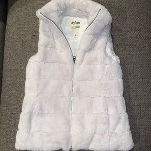 Faux Fur Dylan Vest White Winter!!!